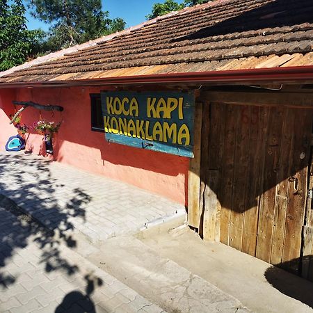 Salda Goelue Koca Kapi Konaklama Yesilova  Экстерьер фото